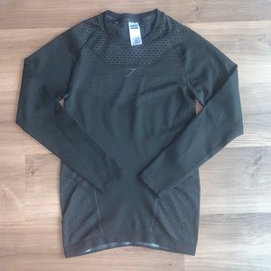 NWOT Men’s Medium Gymshark Onyx Long Sleeve